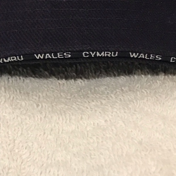 Snowdon Wales Adjustable Black Euro Travel Baseball Cap - Picture 3 of 12